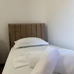 Lägenhet Amare Bashkia e Orikumit